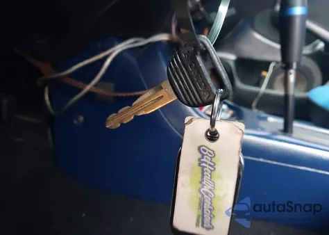 1999 Honda Civic Lx from USA, damaged, VIN 1HGEJ6675XL040515